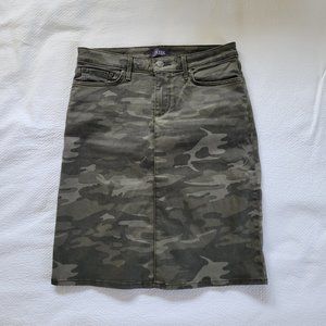 NYDJ Camo Skirt US Size 4